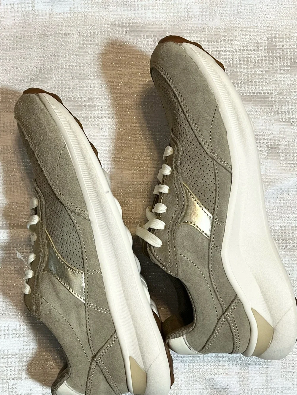 Aetrex Emily Taupe Leather Lace-Up Comfort Sneakers EU 38 US 7.5-8 NWOB